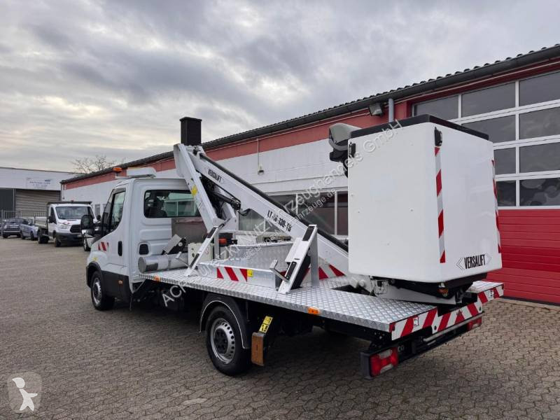Samochód dostawczy Iveco