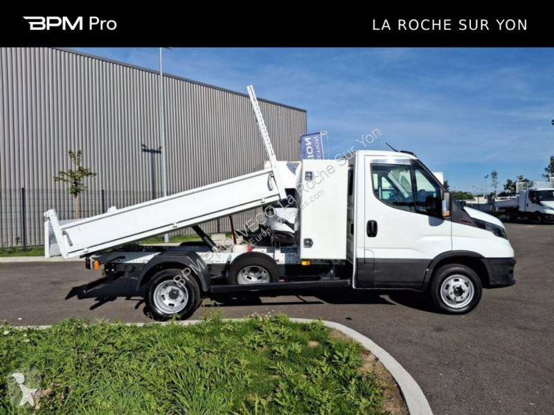 عربة نفعية Iveco