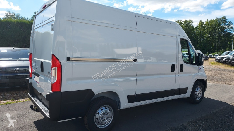 Véhicule utilitaire Peugeot BOXER FG L2H2 3.5...