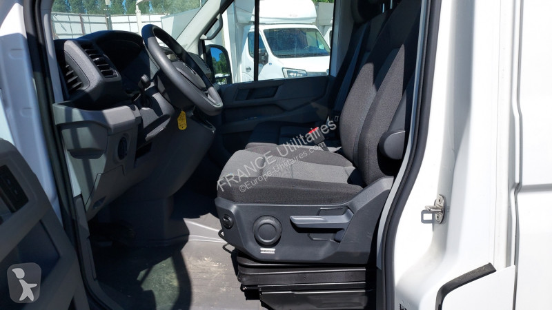 عربة نفعية Volkswagen CRAFTER FG BVA 35 L4H3...