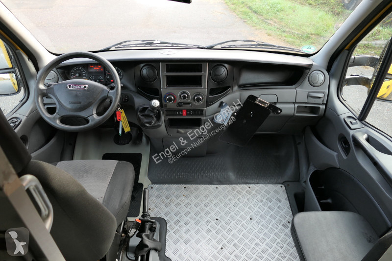 Bedrijfswagen Iveco Daily 35 S11 C30C AUTOMATIK...