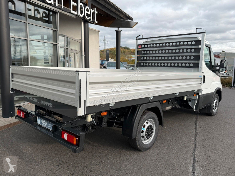 Nyttofordon Iveco 35S14...