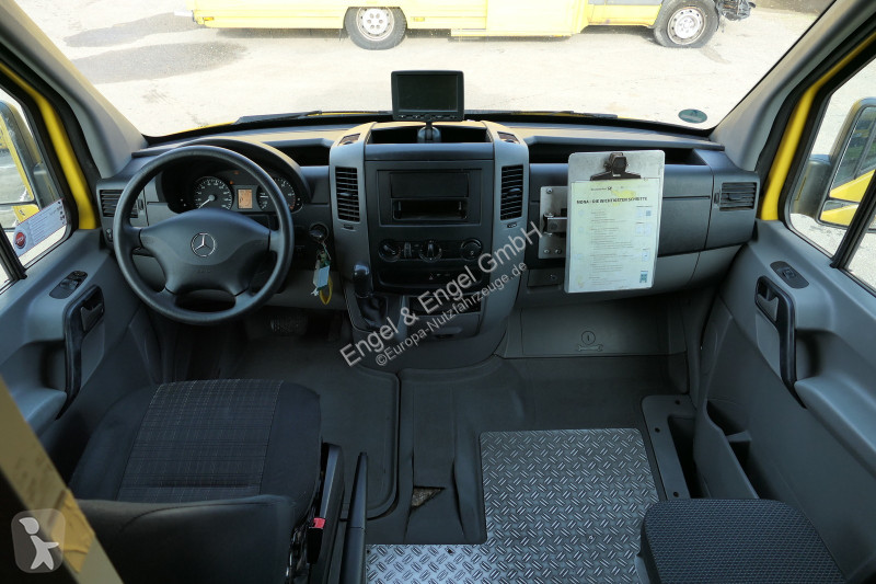 Лекотоварен автомобил Mercedes SPRINTER 310 CDI...