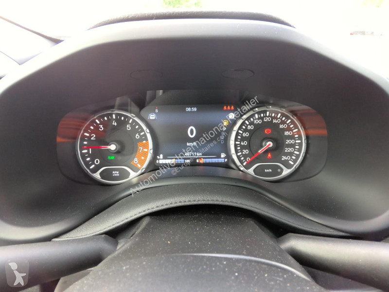 Samochód dostawczy Jeep RENEGADE 1.5 MHEV TURBO...