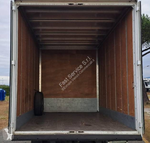 Furgoneta Iveco