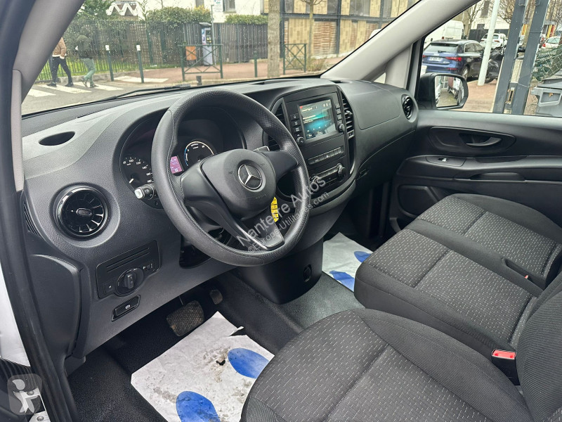 Véhicule utilitaire Mercedes VITO FG EVITO...