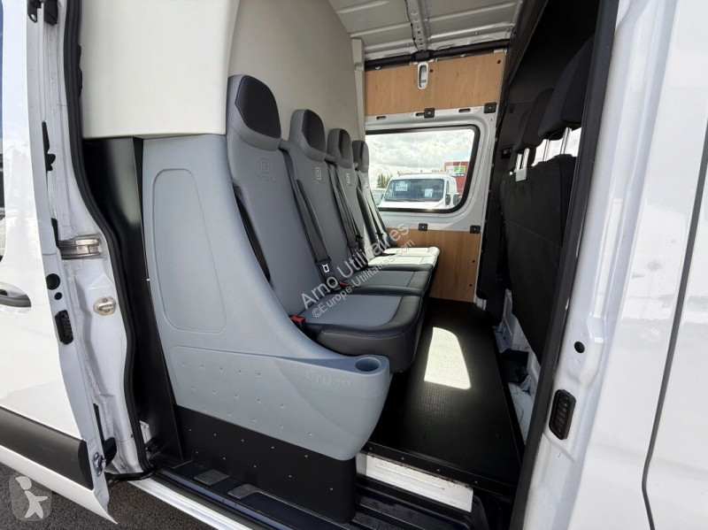 عربة نفعية Mercedes