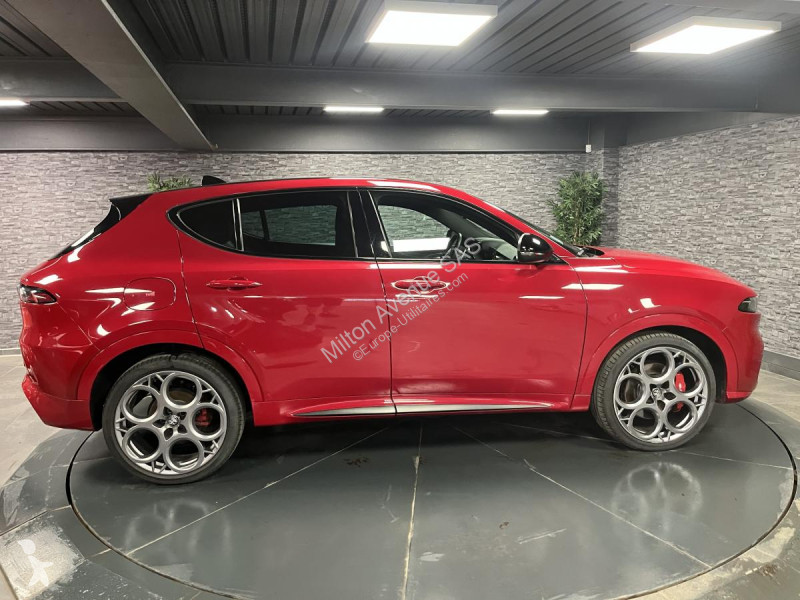 Veicolo commerciale Alfa-Roméo TONALE 1.5 mHEV...