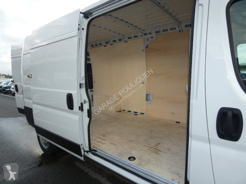 L3H2 BLUEHDi 165 SetS BVM6 DRIVER Transporter