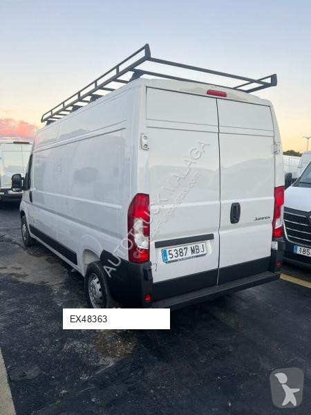 عربة نفعية Citroën BlueHDi 140 S&S 6v Furgón 35