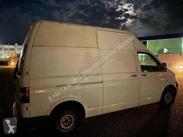 عربة نفعية Volkswagen T5 HOCH LANG
