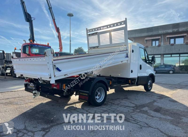 Furgoneta Iveco