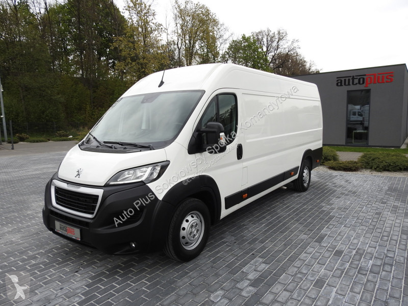 Samochód dostawczy Peugeot  BOXER