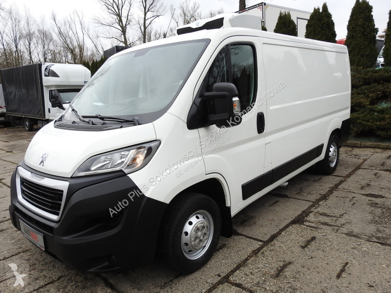 Samochód dostawczy Peugeot  BOXER