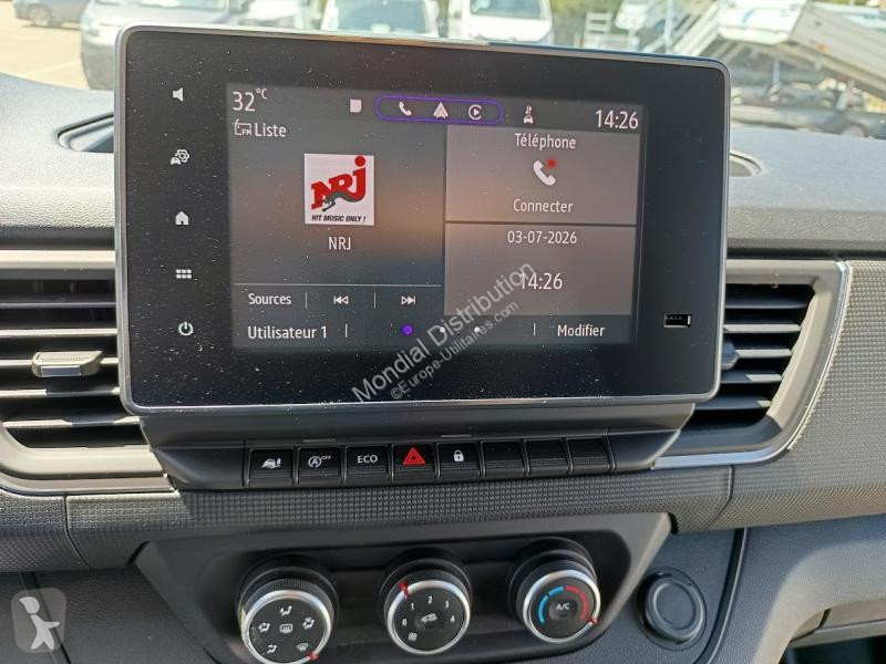 عربة نفعية Renault