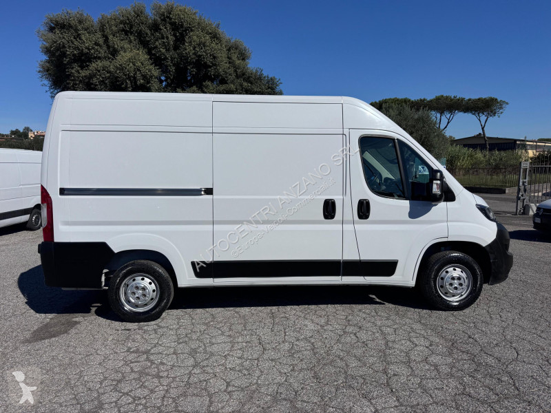 Nyttofordon Peugeot