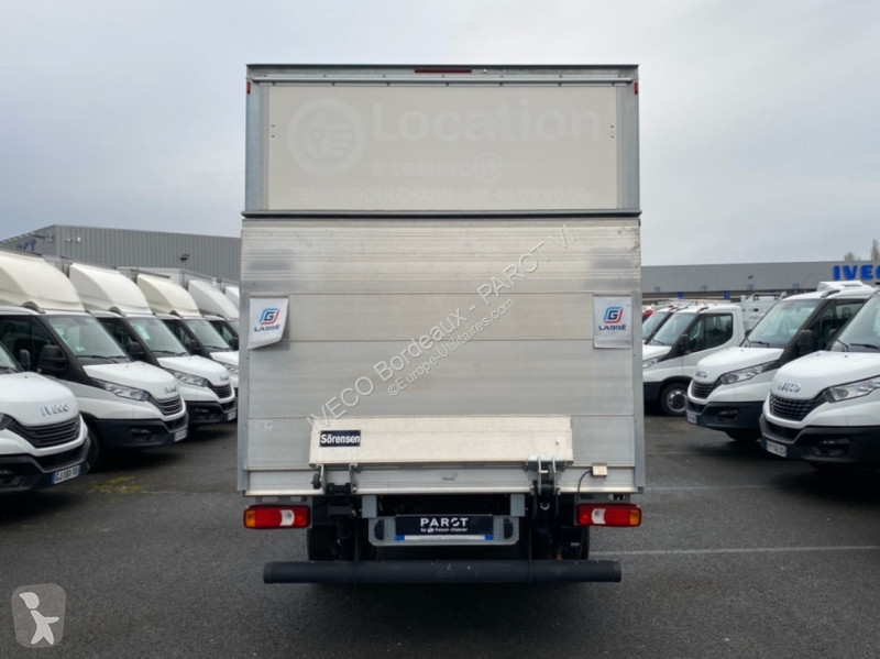 Furgoneta Iveco 35C16H3.0 empattement 4100