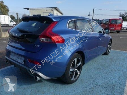 Samochód dostawczy Volvo V40 D3 150CH R-DESIGN...
