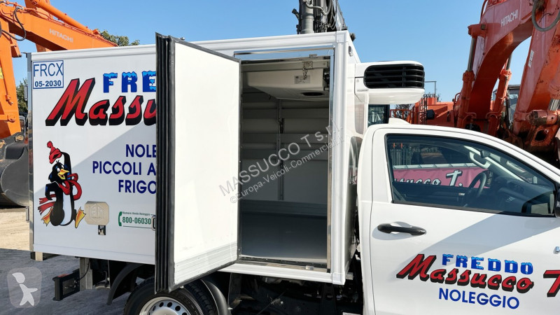 Furgoneta Toyota Hilux 4X4 Comfort Frigo