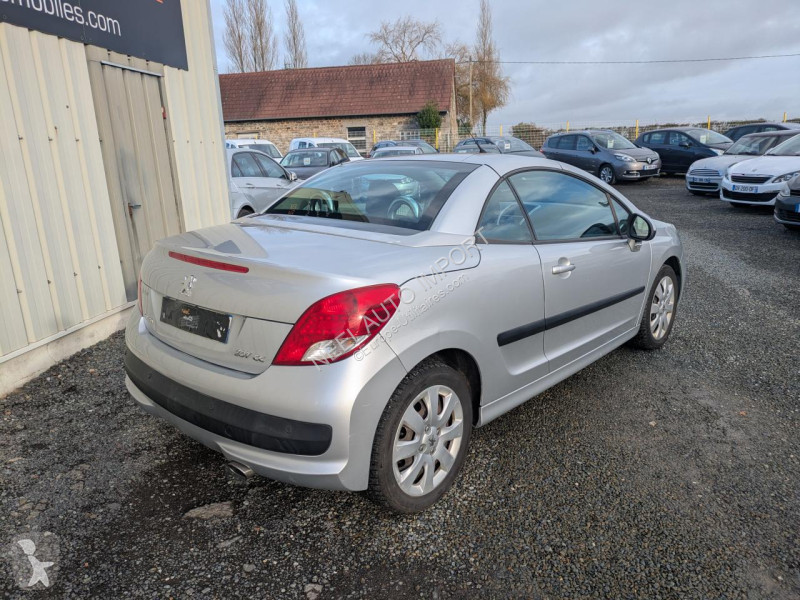Véhicule utilitaire Peugeot 207 CC SPORT 1.6...