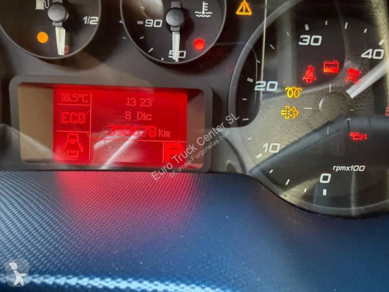 Furgoneta Iveco