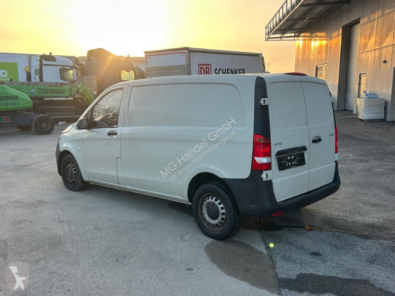 عربة نفعية Mercedes Vito 110 Kastenwagen L1H1
