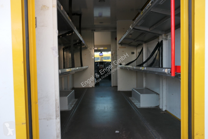 Iveco Daily 35 S11 C30C AUTOMATIK KAMERA Regale...