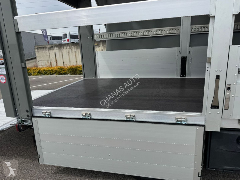 Véhicule utilitaire Iveco