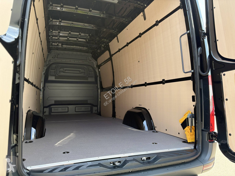 Nyttofordon Mercedes E-SPRINTER FGN 420 43 4.0T