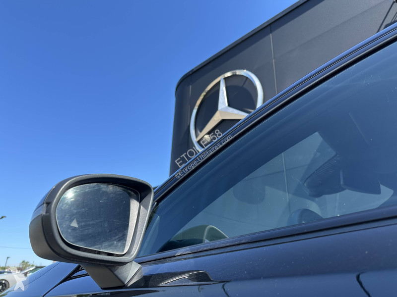 Коммерческий автомобиль Mercedes Classe A 180 d...