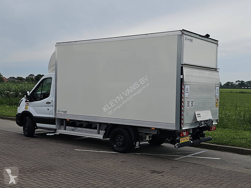 عربة نفعية Ford Bakwagen Laadklep! E