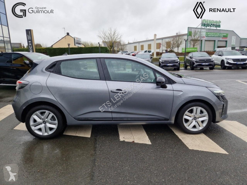 Véhicule utilitaire Renault CLIO V