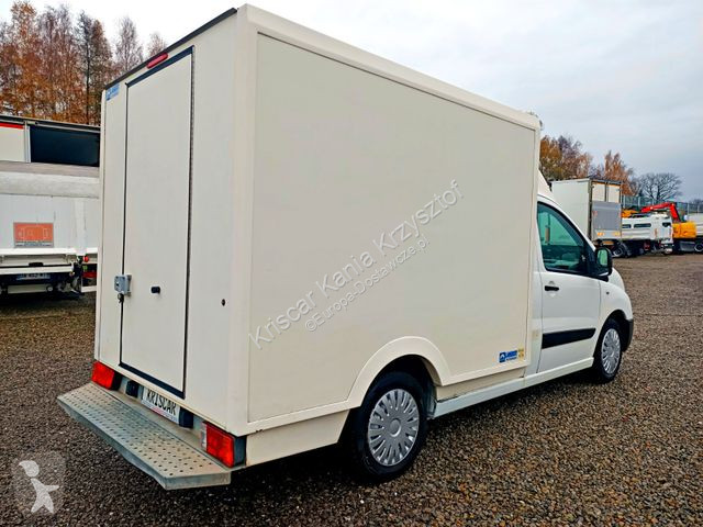 عربة نفعية Peugeot Refrigerated 130KM 2 Power
