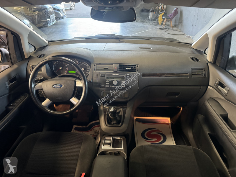 Veículo utilitário Ford C-MAX