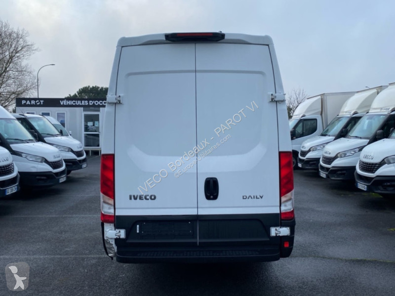Коммерческий автомобиль Iveco 35S16 V16