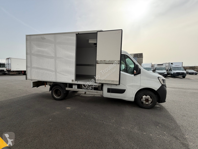 Nyttofordon Renault FRIGO 12M3 165 CV RJ CAISSE...