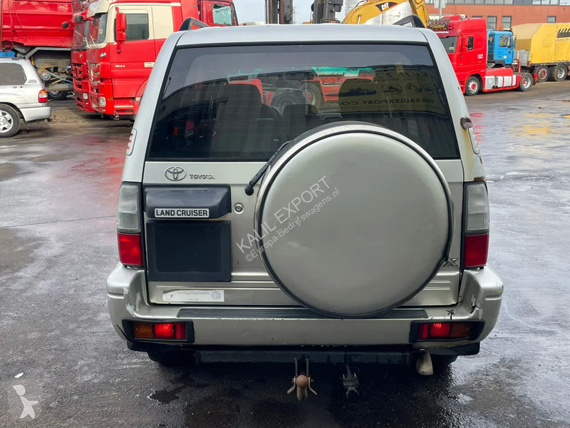 عربة نفعية Toyota Prado 3.0 TD 4 x 4 5 Seats...