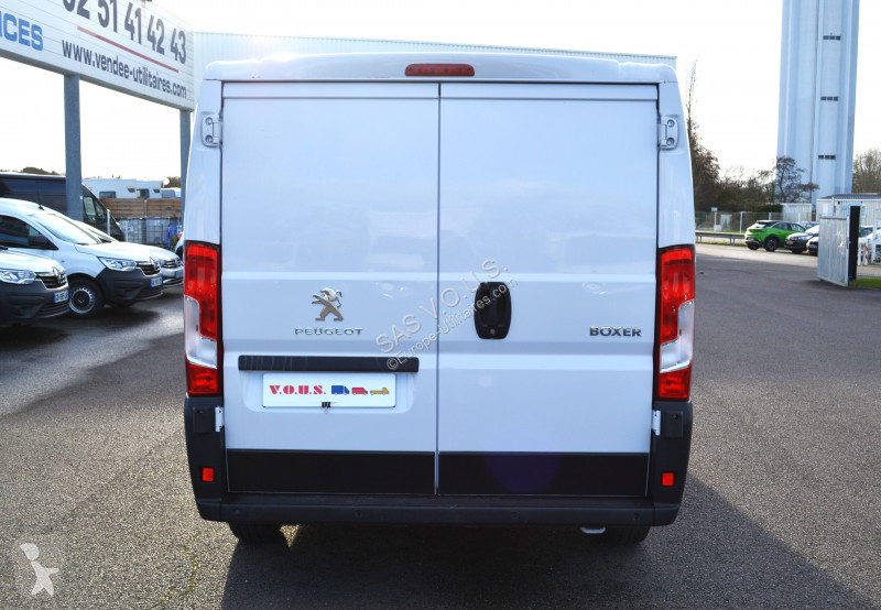 Véhicule utilitaire Peugeot PEUGEOT BOXER FG...