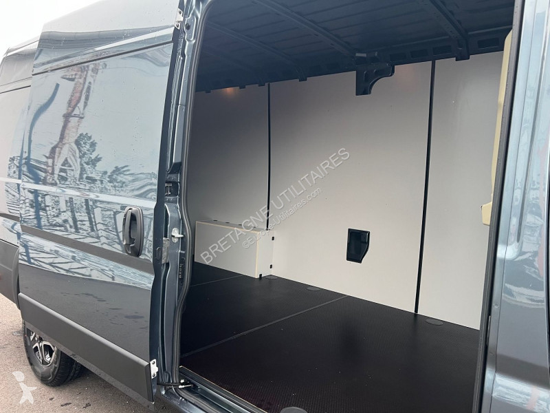 Véhicule utilitaire Fiat DUCATO FG NEUF: XLH2 -...