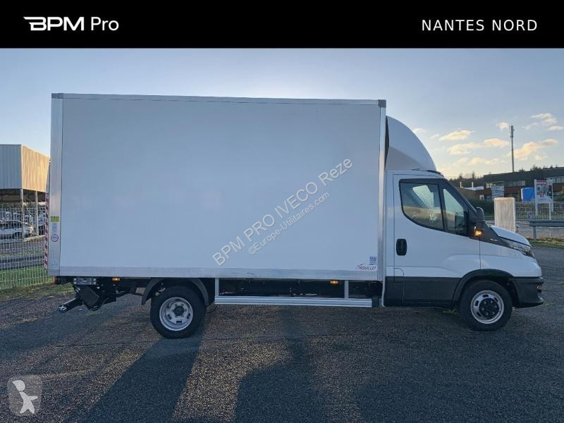 Iveco CCb 35C16H3.0 empattement 4100 van