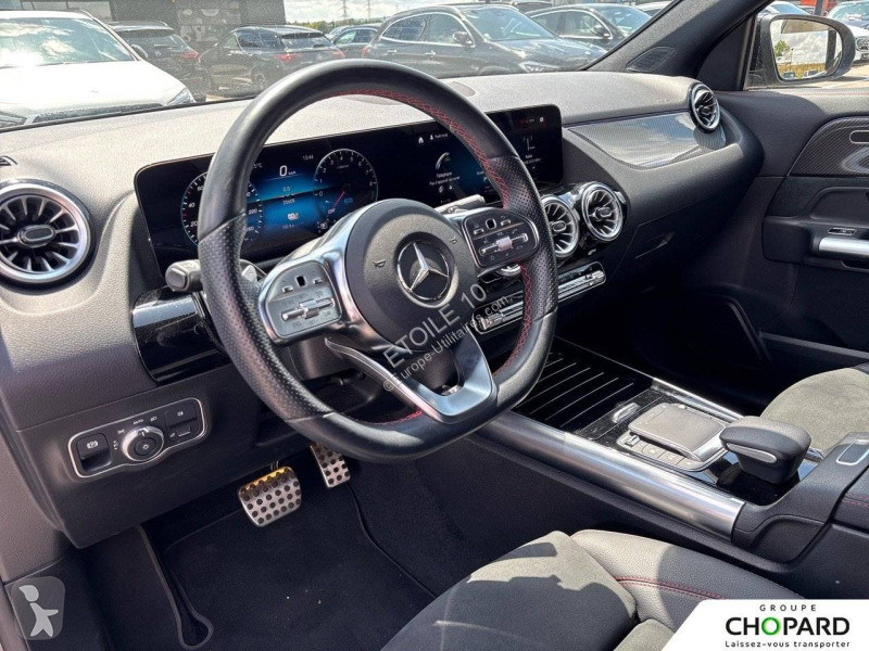 Autoutilitară Mercedes GLA 250 e 8G-DCT