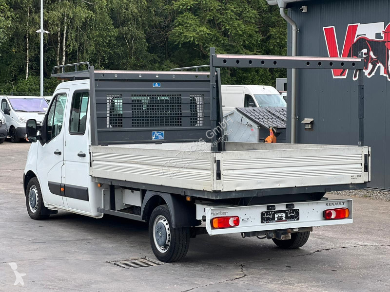 Furgoneta Renault DoKa Pritsche