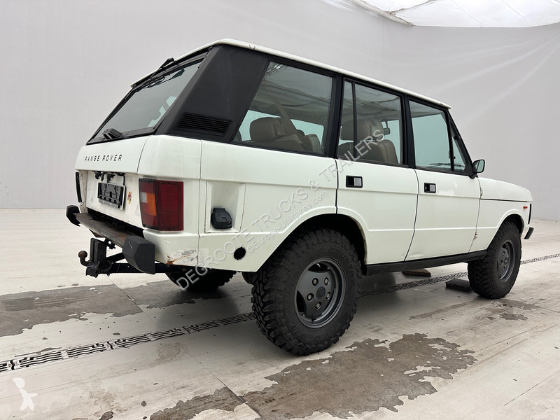 Véhicule utilitaire Land Rover V8