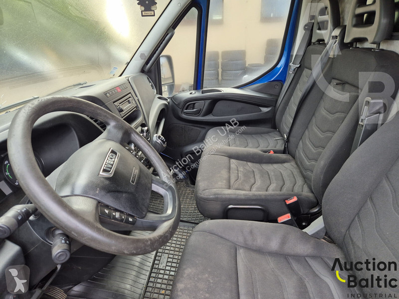 Furgoneta Iveco  35S17