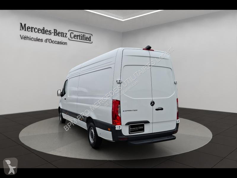 Véhicule utilitaire Mercedes Sprinter Fg 320 43...