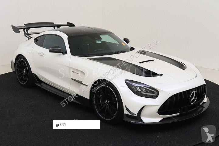 عربة نفعية Mercedes AMG GT