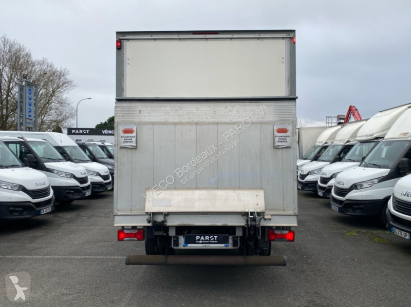 Iveco 35C16 Empattement 4100 Transporter
