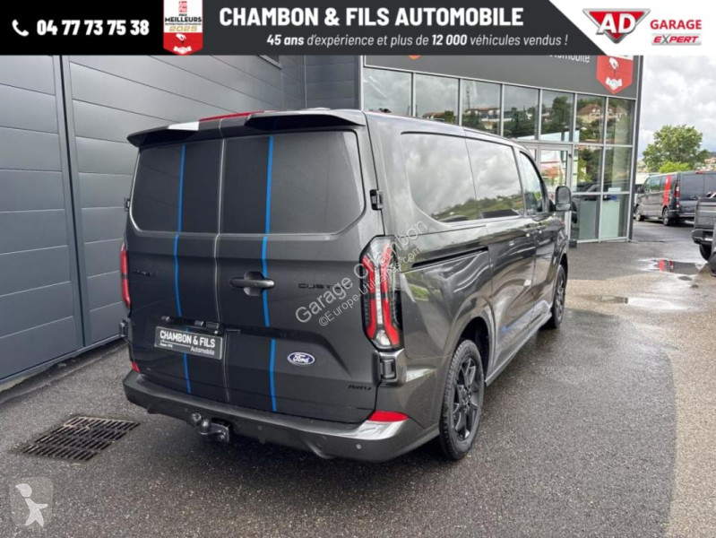 Véhicule utilitaire Ford FOURGON 320 L1H1 2.0...