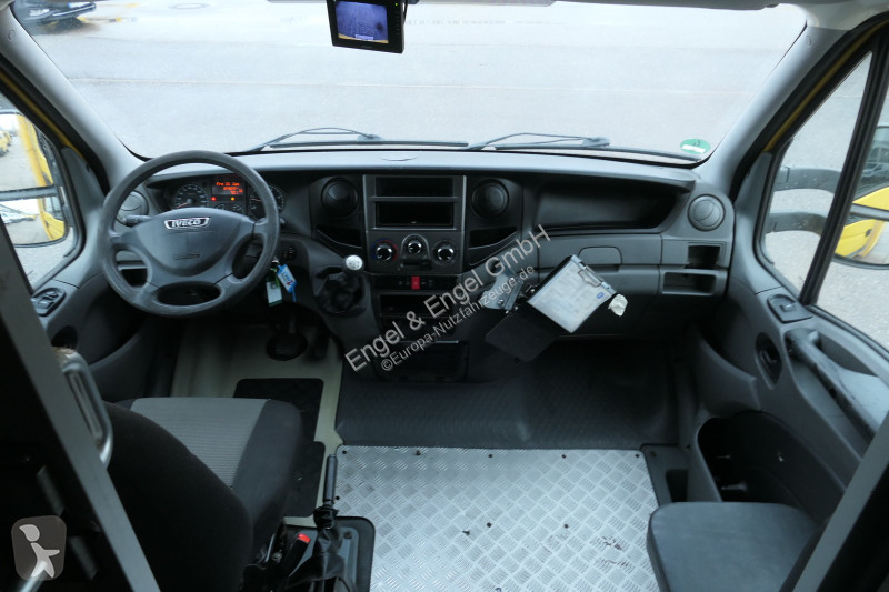 Furgoneta Iveco Daily 35 S11 C30C AUTOMATIK...