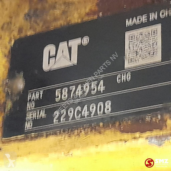 Caterpillar Hydraulic swing drive Caterpillar...
